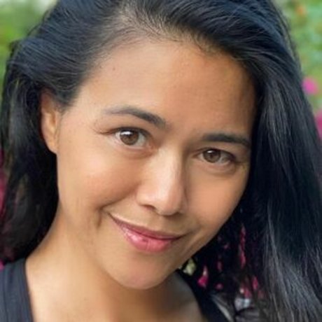 Dana Vespoli hd erwachsene bilder