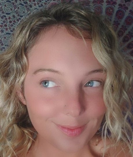 große vollbusige onlyfans xxx nackte bilder