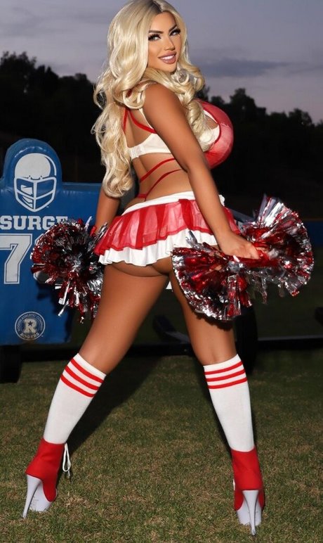 dünne blonde onlyfans exklusive freie bilder