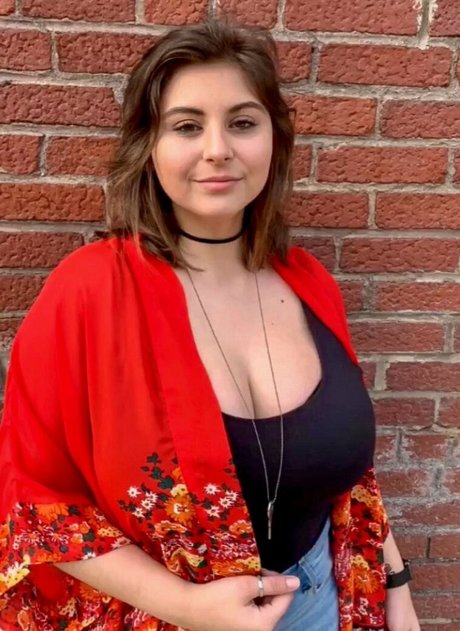 asiatische strumpfhosen onlyfans freie akt fotos