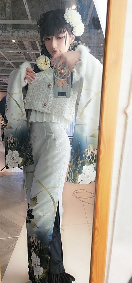 Hitsuji Negoto xxx heiße foto