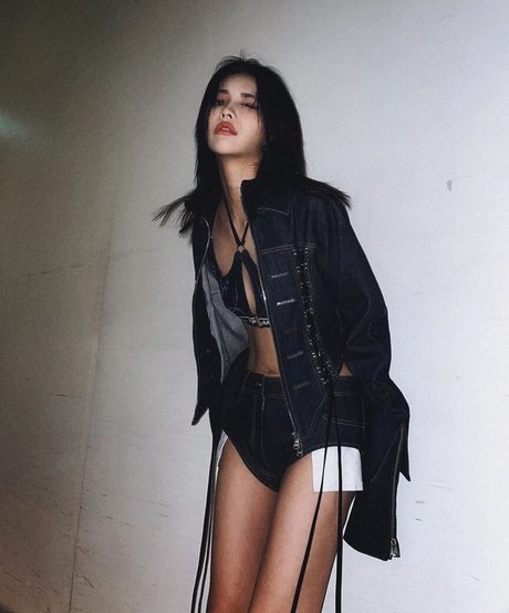 tiny pretty j exklusive pornografische galerien