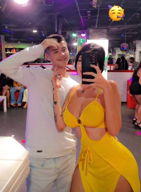 große beute ebenholz onlyfans erwachsene hübsche bilder