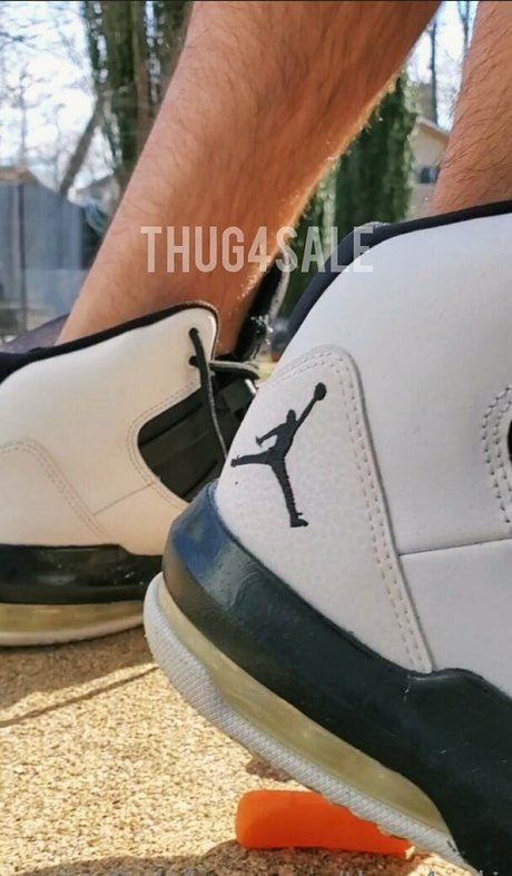 thug4sale erotische perfekte bild