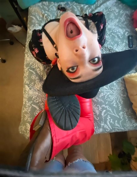 dünnes model onlyfans exklusive nette bilder