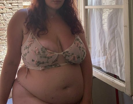 zierliche asiatische onlyfans sexy schöne bilder