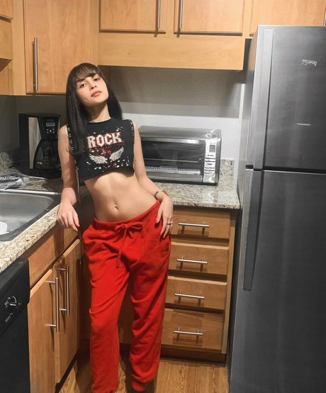 asiatische pawg-onlyfans kostenlose nackten galerie