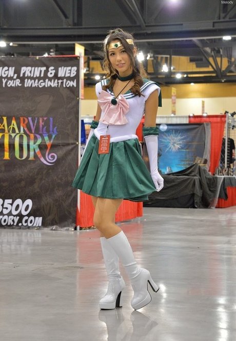 Melody Wylde hd schöne foto