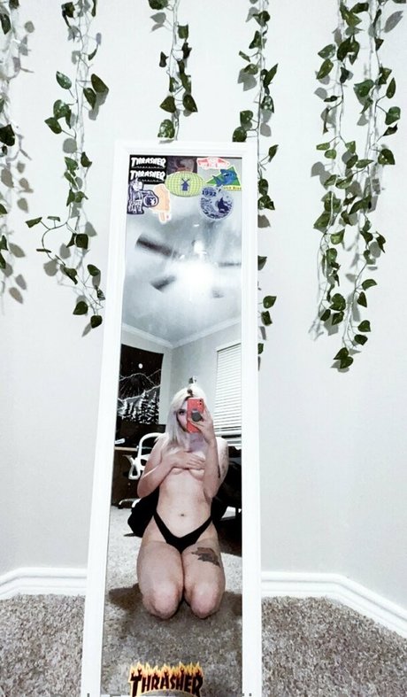 jisatsu waifu xxx schöne archiv