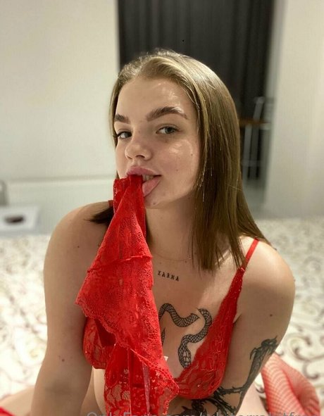 whiterrabitfree kunst nackt galerien