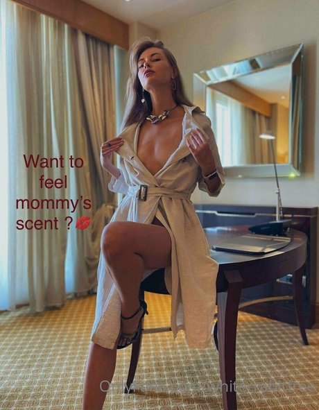 whiterrabitfree pornostar schöne fotos