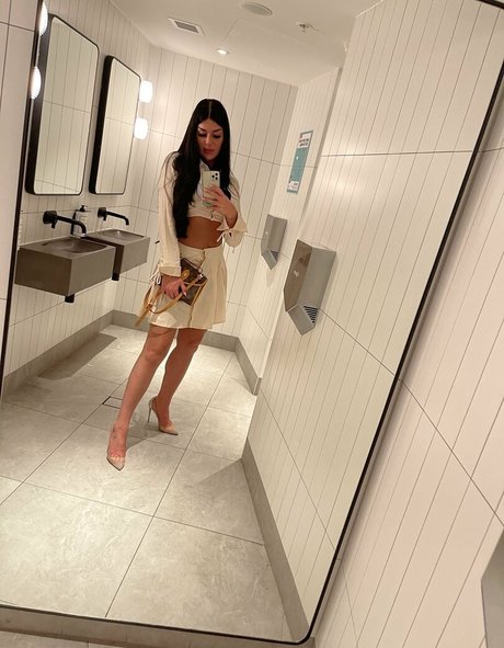 elleandspells exklusive erotische fotos