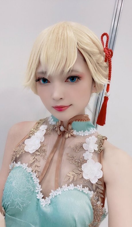 haarige oma onlyfans exklusive erotische bild