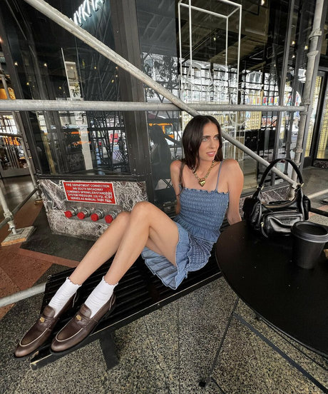 Hila Klein kunst nackten bilder