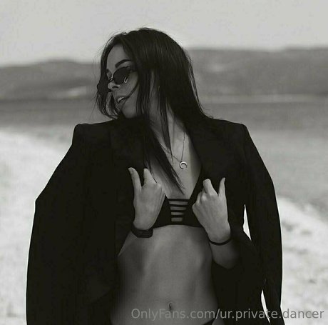 urr private dance model nette bild