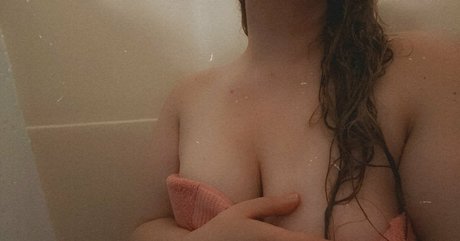 Pokebabexoxo nackte galerie