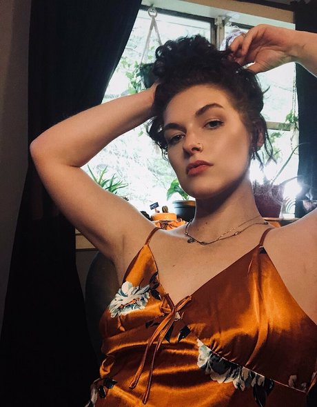 lilithjewel hübsche schöne galerien