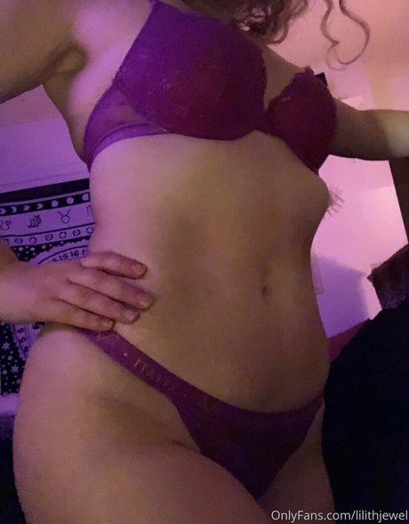 lilithjewel heiße nackt archiv