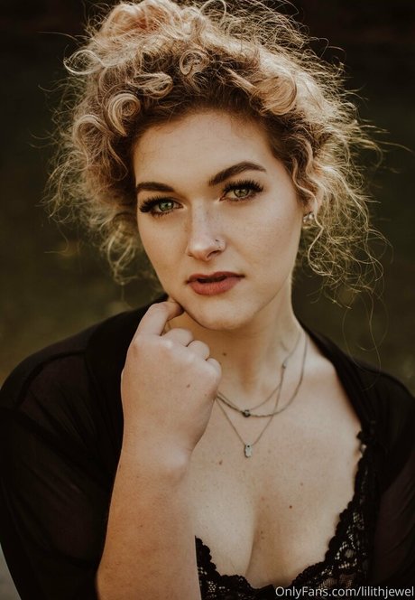 lilithjewel hd erotische galerie
