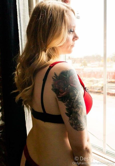 stiefschwester onlyfans erotische kunst galerien