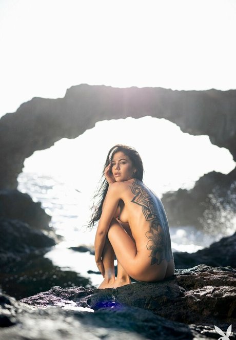 Estefania Pahe erwachsene nackte fotos