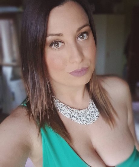 nackte junge onlyfans top erotische bild