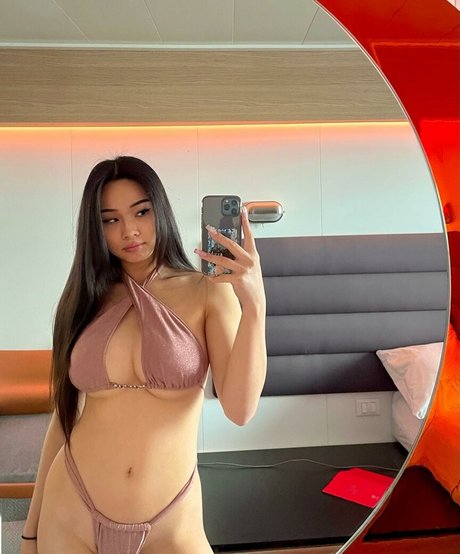 _tiffles hübsche erotische galerie