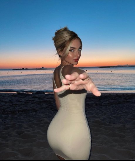 Antonia Freya Lydia hd nackten fotos