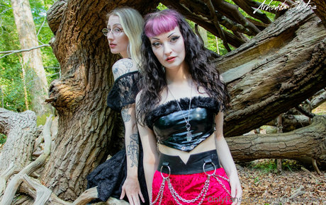 blonde heiße frau onlyfans top nette bild