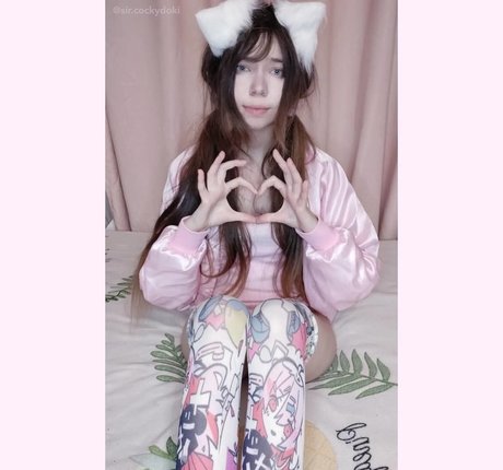 dünne schwarze teenager-onlyfans hd schöne foto