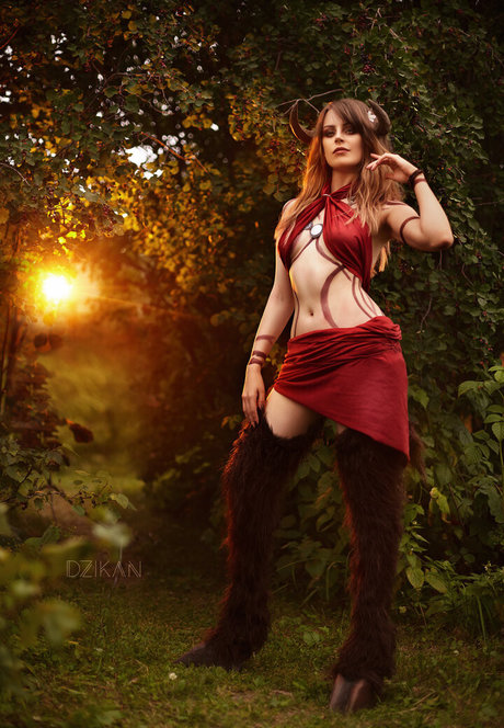 Dzikan model heiße fotos