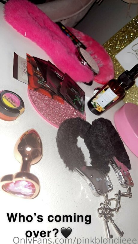 tierratheblonde erwachsene exklusive bilder