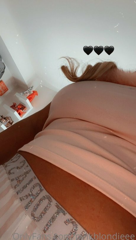 tierratheblonde hübsche erotische foto