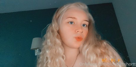 blondiebshortt heiße kunst galerie