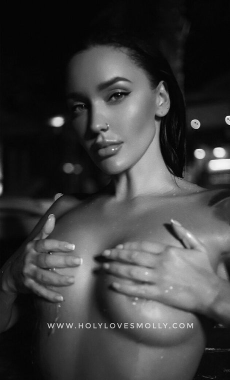 dünnes model onlyfans exklusive sexy galerie