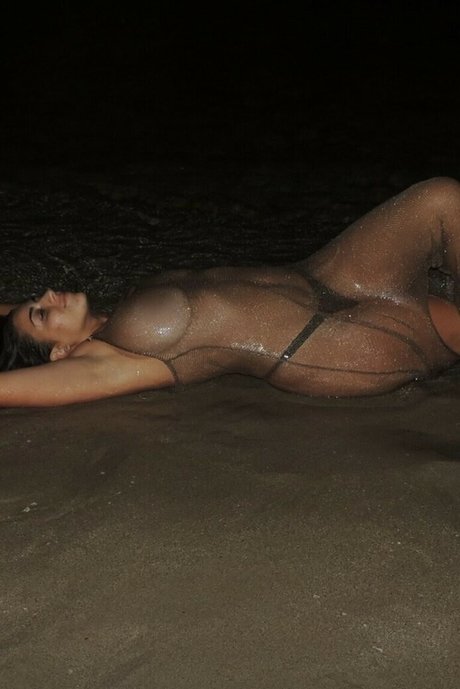 große titten bikini onlyfans sexy schöne fotos