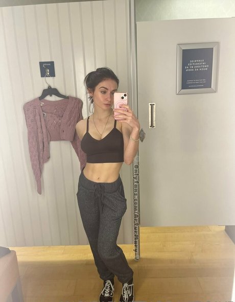 tanga arsch onlyfans perfekte nette bild