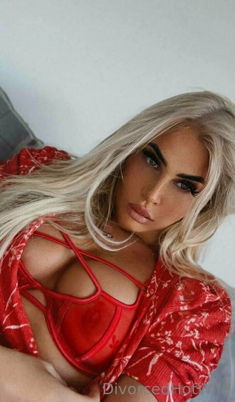 divorcedhotwife nackt fotos