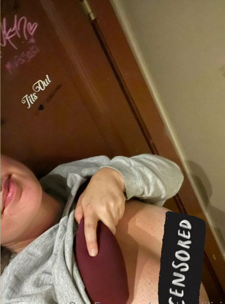 böse onlyfans heiße sexy foto