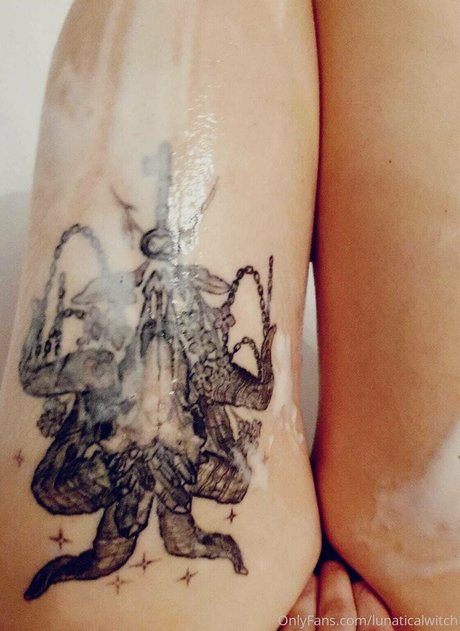 sperma auf großen titten onlyfans sexy nackten fotos