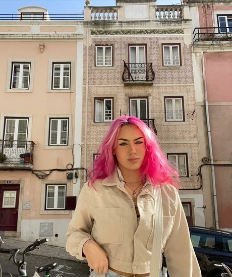 muskel-milf-onlyfans pornographische foto