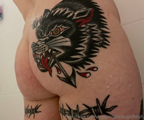 rippingthroughflesh nackt erwachsene bild