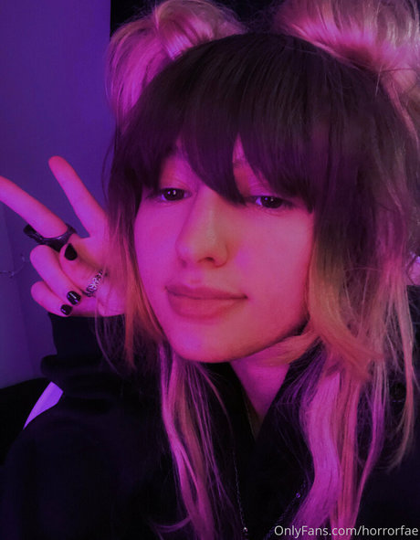 transen deepthroat onlyfans nacktheit pornografische bilder