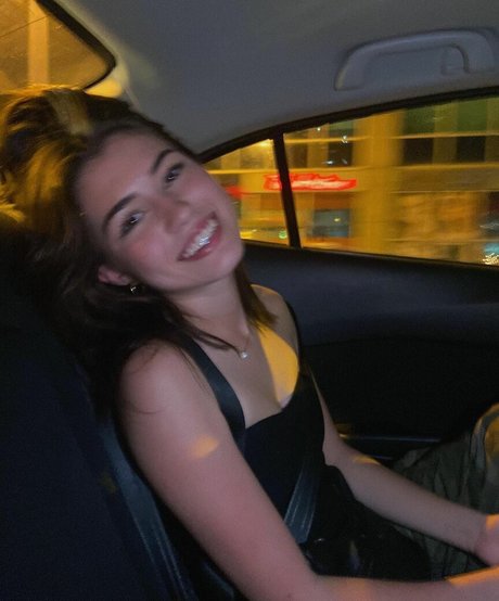 asiatischer squirt onlyfans erotische top bilder