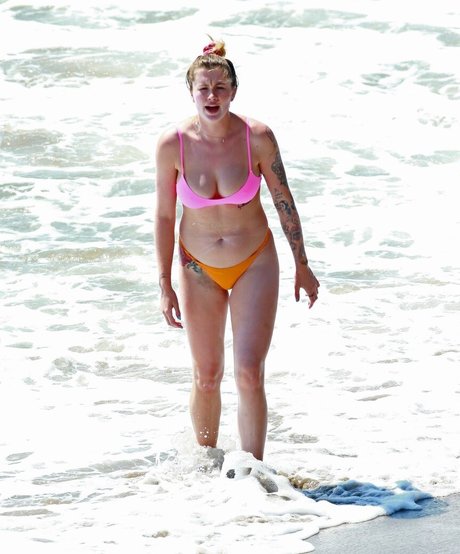 gummi-onlyfans hübsche nackte galerien