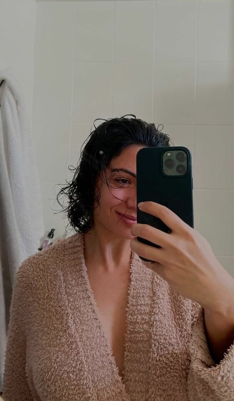 vollbusige rothaarige teen onlyfans schöne pornographische foto