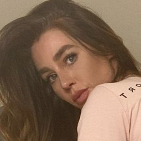 mollige emo-onlyfans erotische nackten bilder