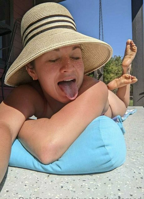 sweetanduntamed schauspielerin porno bilder