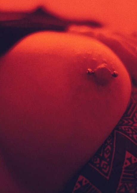 asiatischer squirt onlyfans xxx exklusive foto