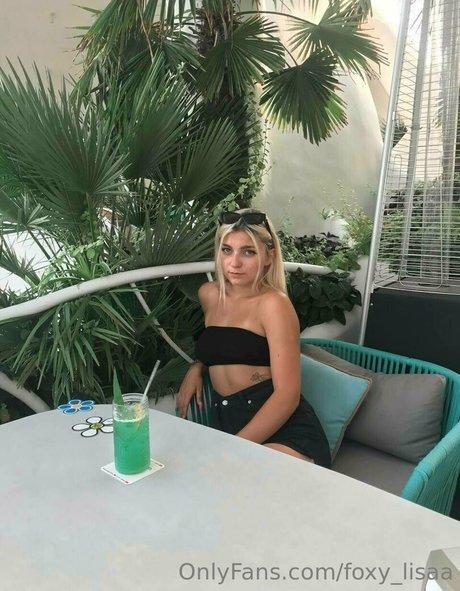 foxy lisaa top nackte bild